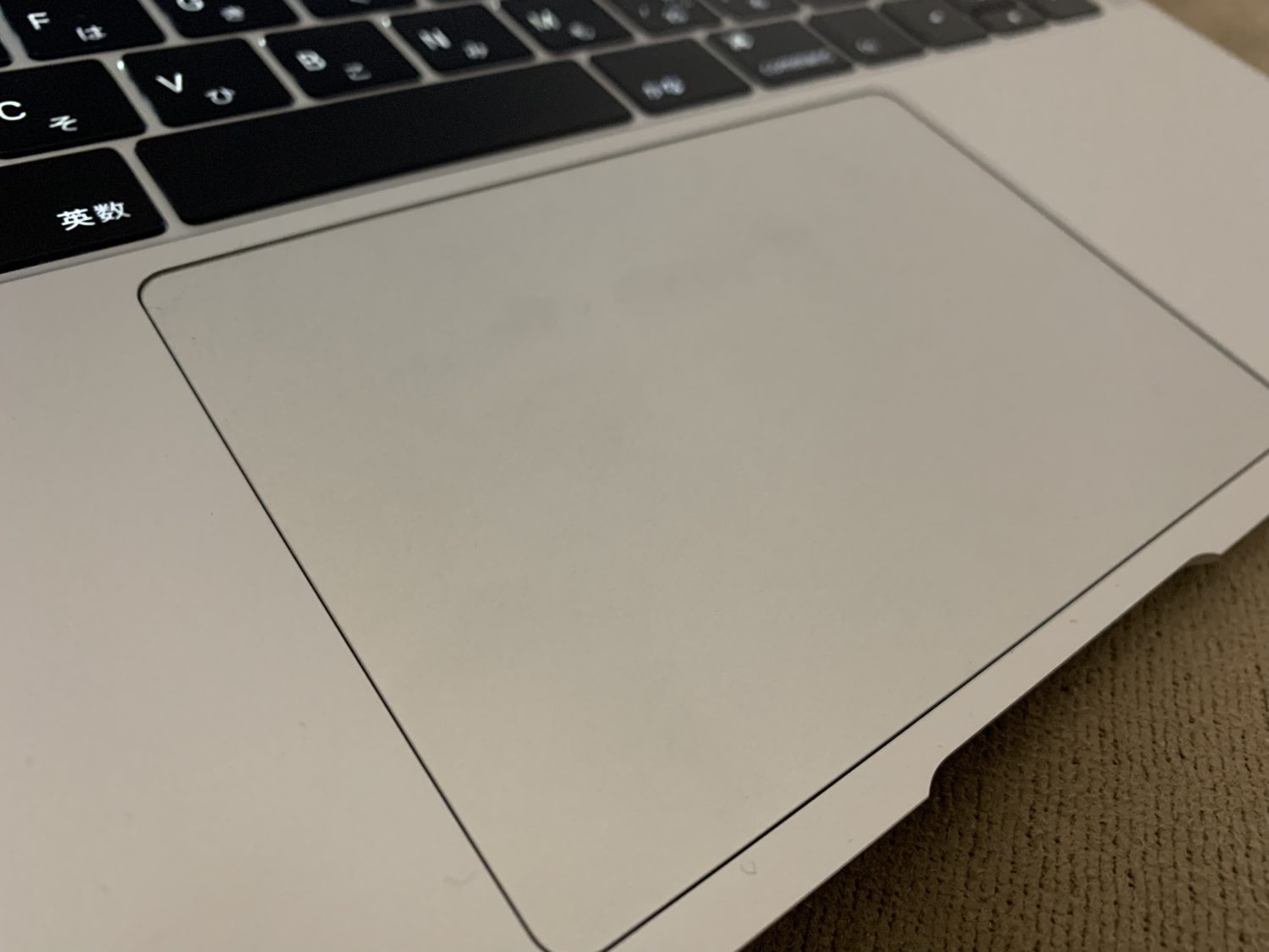 【MacBook Air レビュー 】2018年新型RetinaディスプレイモデルA1932を購入したので全力でレビューする！2014年モデルとの比較も！